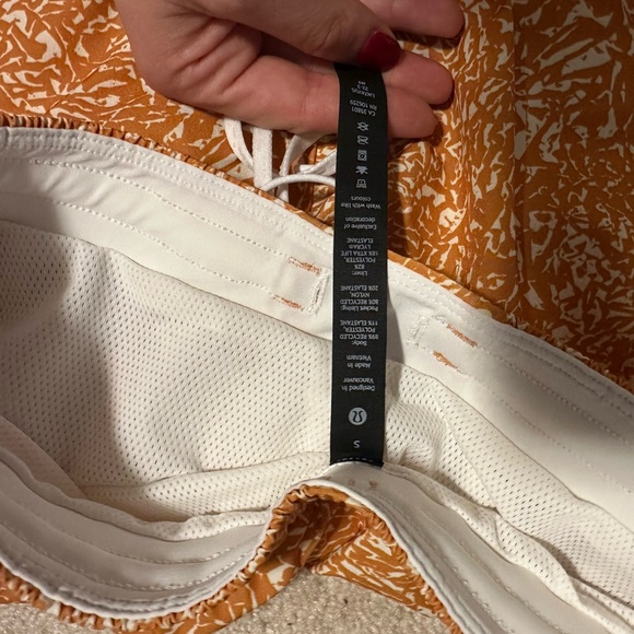 Never Worn Men’s Lululemon Bathing Suit - Picture 2 of 2